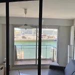 Apartament Pretty And Bright With View On The Harbor